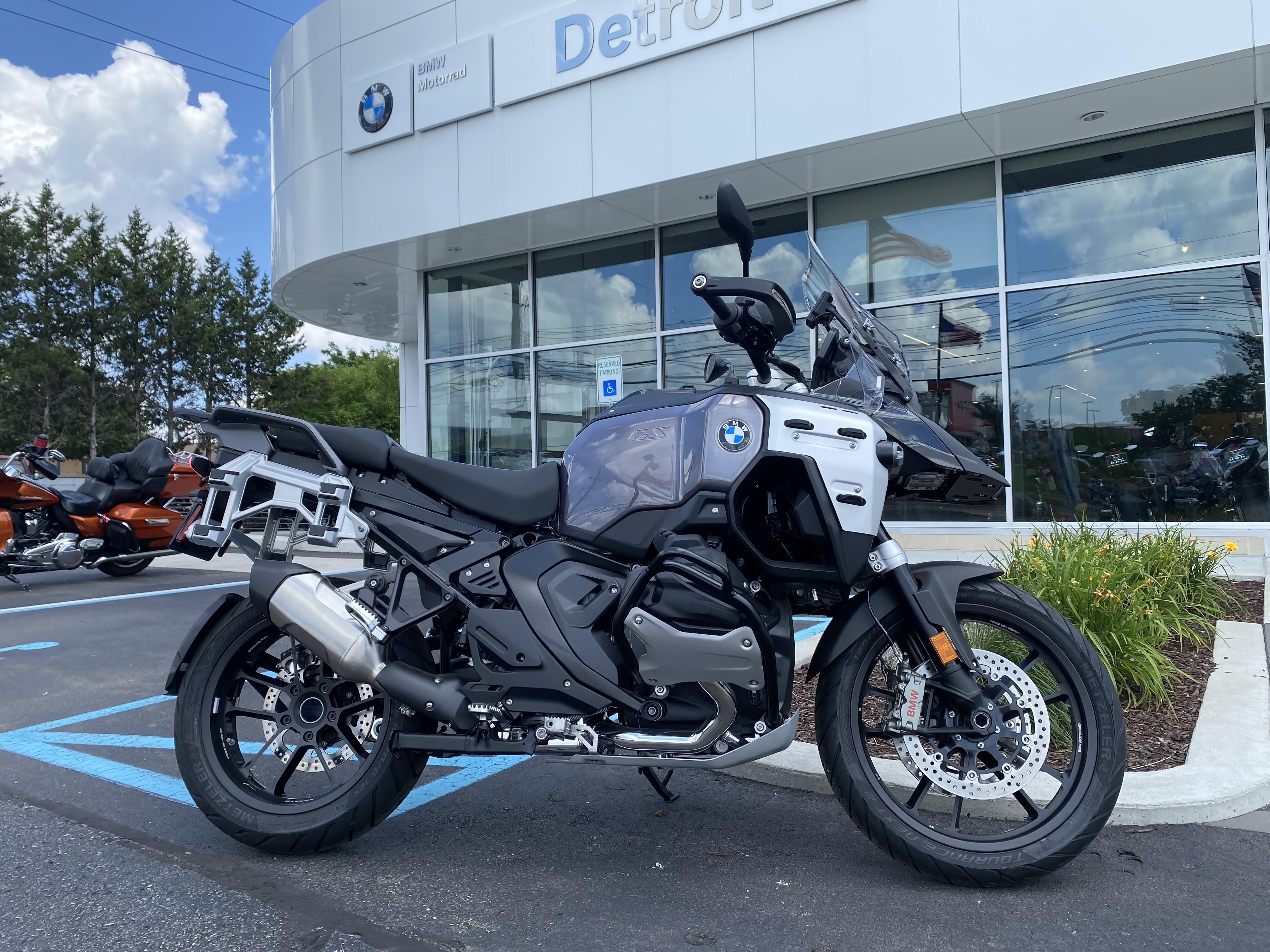 2026 BMW R1300GSA