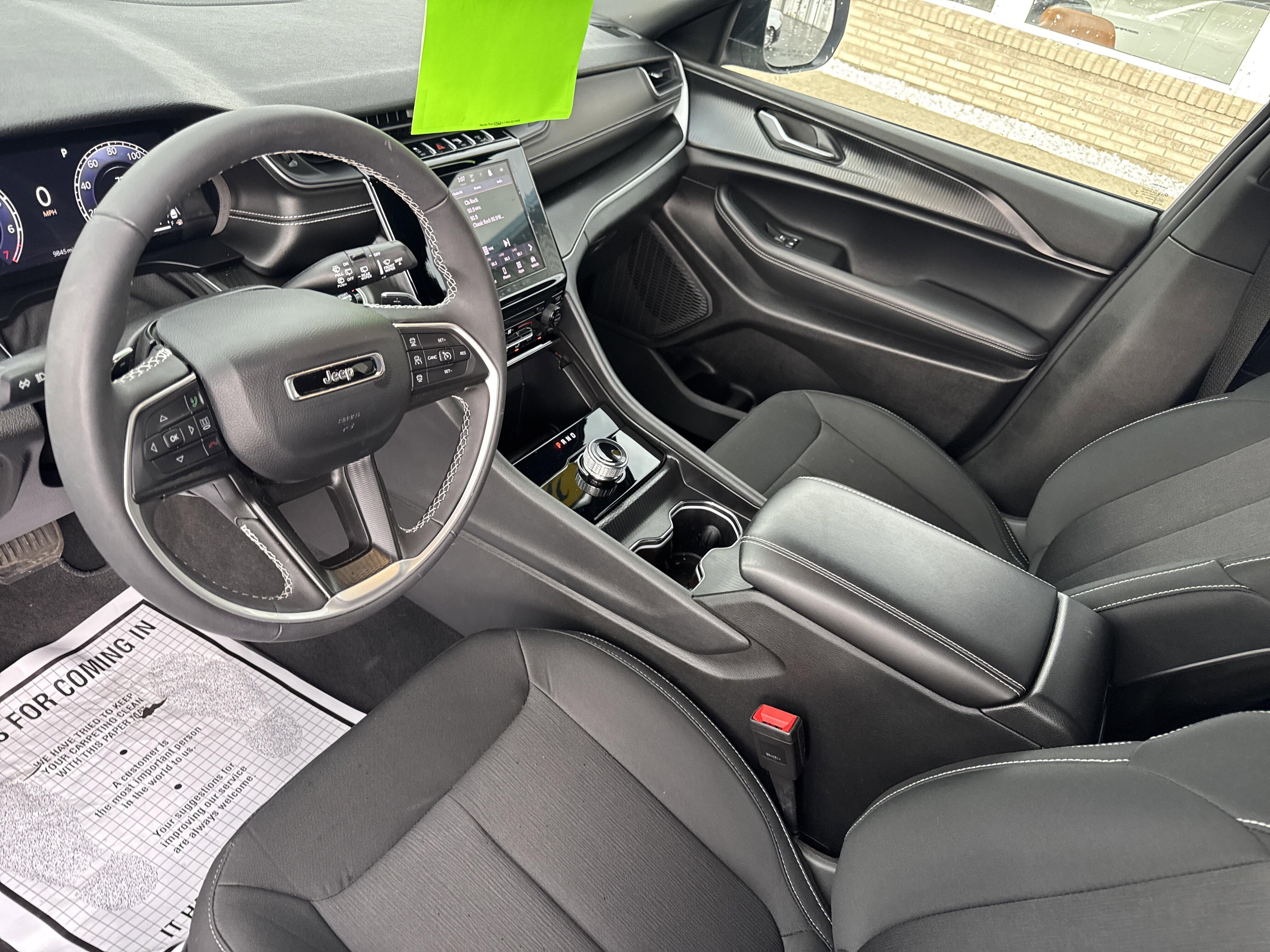 2025 Jeep Grand Cherokee Laredo - Photo 14