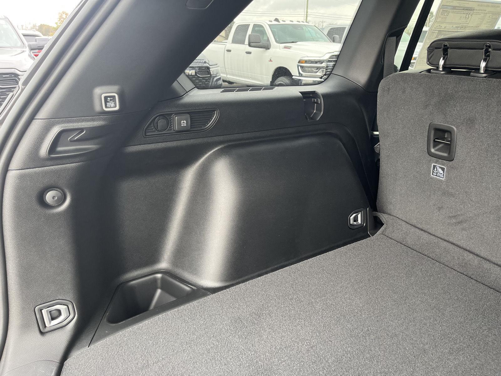 2026 Jeep Grand Cherokee Laredo - Photo 34