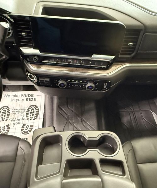 Used 2025 Chevrolet Silverado 1500 LTImage 20