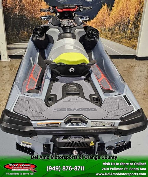 2024 Sea-Doo RXT-X 325 (SOUND SYSTEM) Image 9