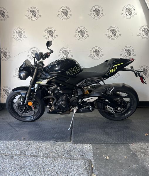 2025 Triumph STREET TRIPLE 765 RS