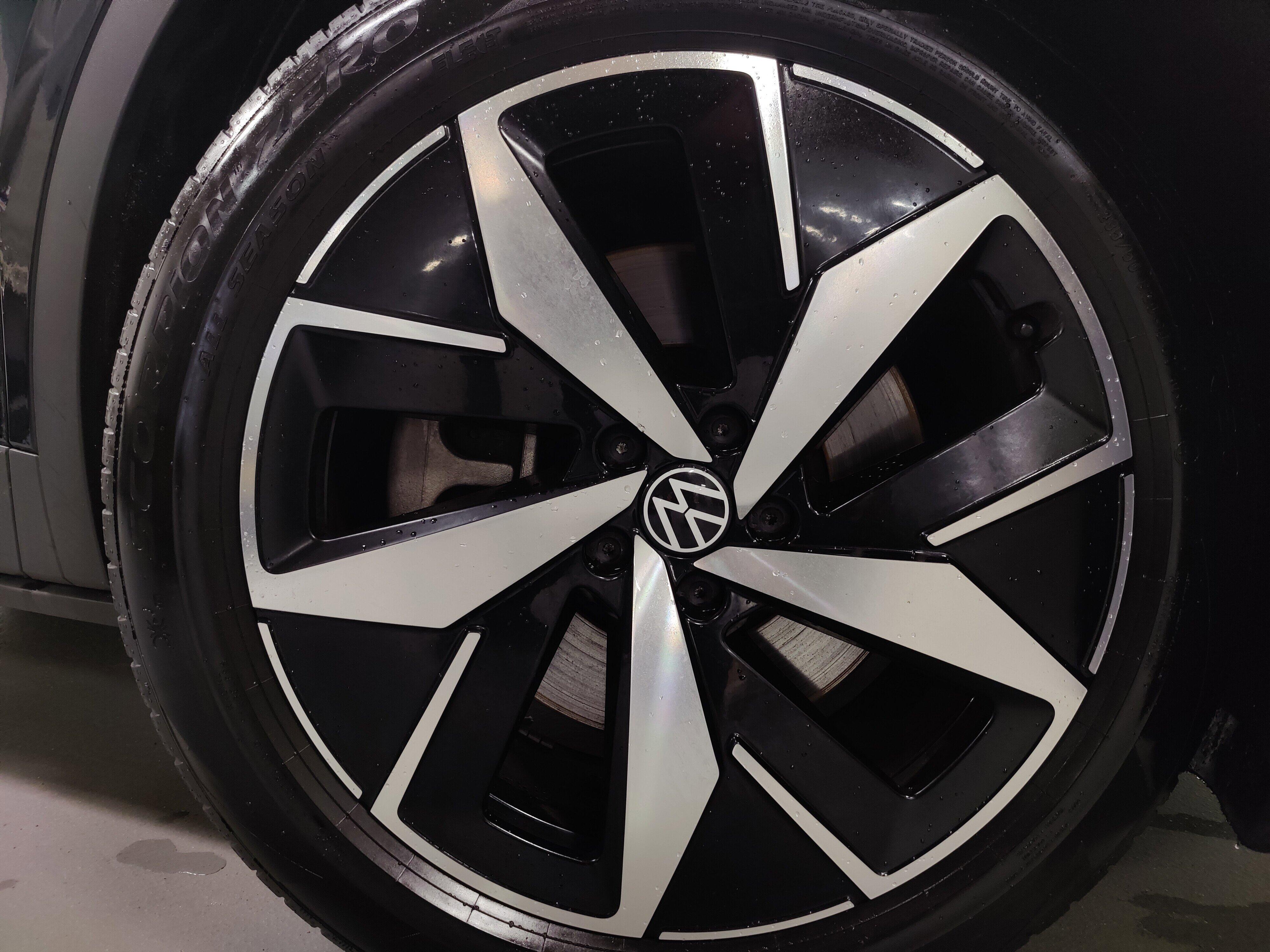 2023 Volkswagen ID.4 PRO S - Photo 25