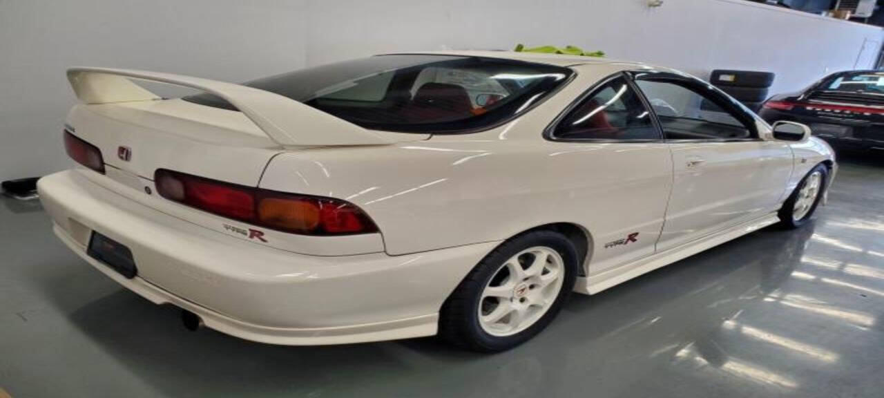 Used 1997 Acura Integra TYPE R with VIN JH4DC2319VS293268 for sale in Fairmont, Minnesota