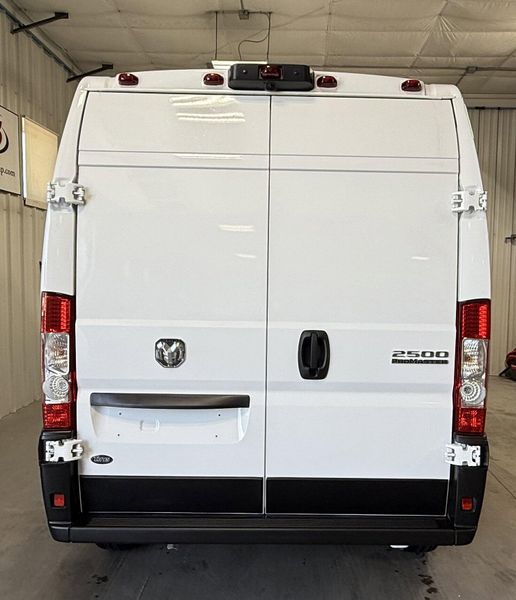 Used 2025 RAM ProMaster 2500 TradesmanImage 4