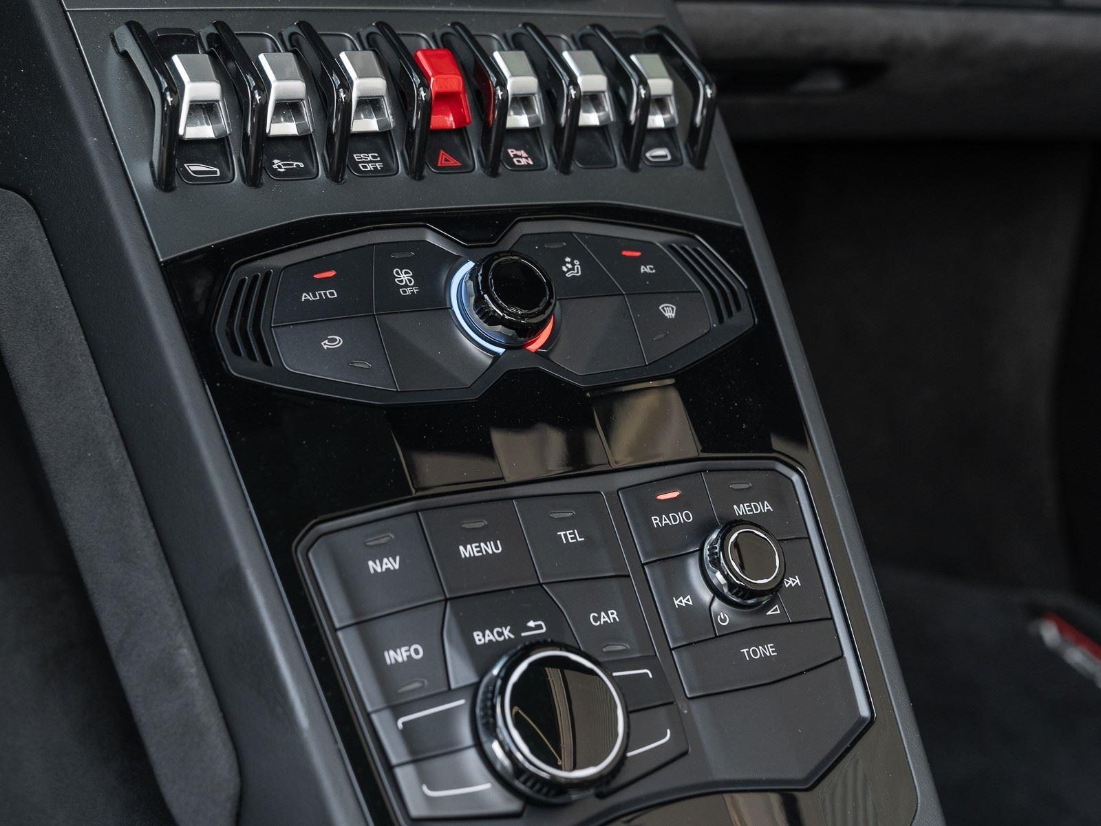 Used 2016 Lamborghini Huracan LP 610-4 Spyder