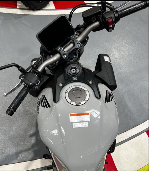 New 2024 Honda CB650R ABS Image 5