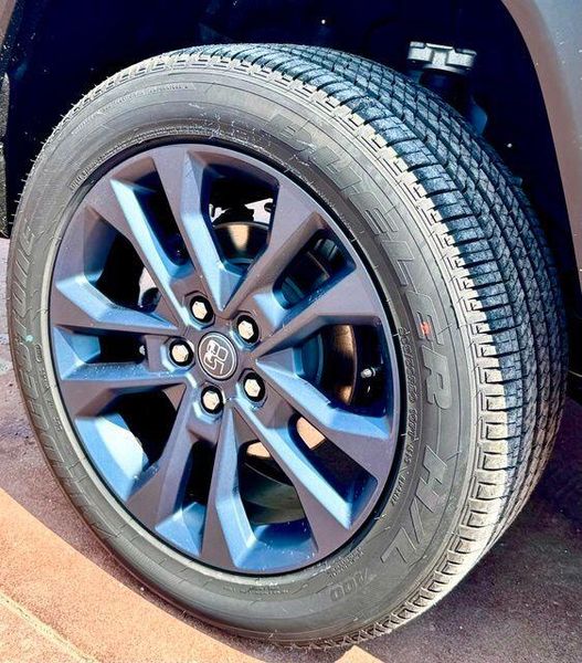New 2026 Jeep Grand Cherokee 85th Anniversary Edition 4x4Image 19