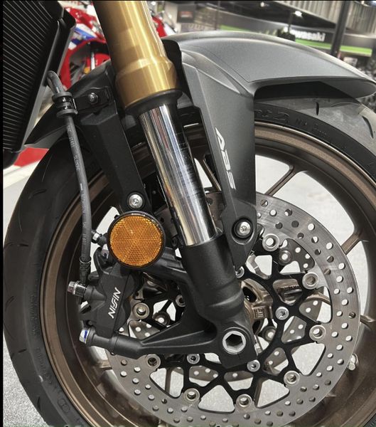 New 2024 Honda CB650R ABS Image 2