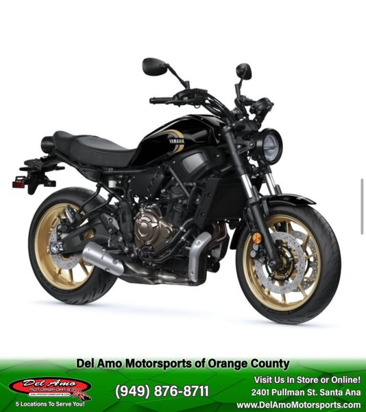 2025 Yamaha XSR700Image 1