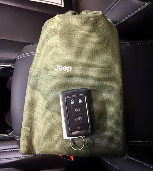 New 2026 Jeep Grand Cherokee Limited 4x4Image 24