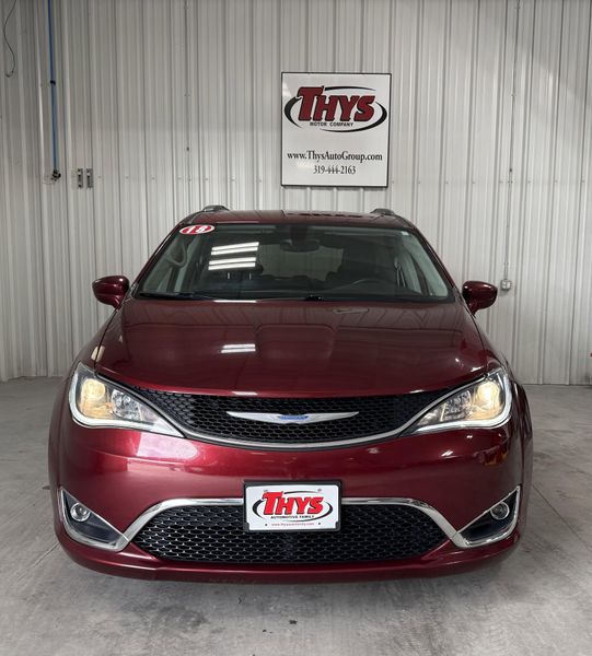 Used 2018 Chrysler Pacifica Touring LImage 15
