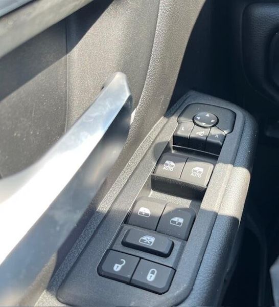 2025 RAM 1500 Big Horn Crew Cab 4x4 5