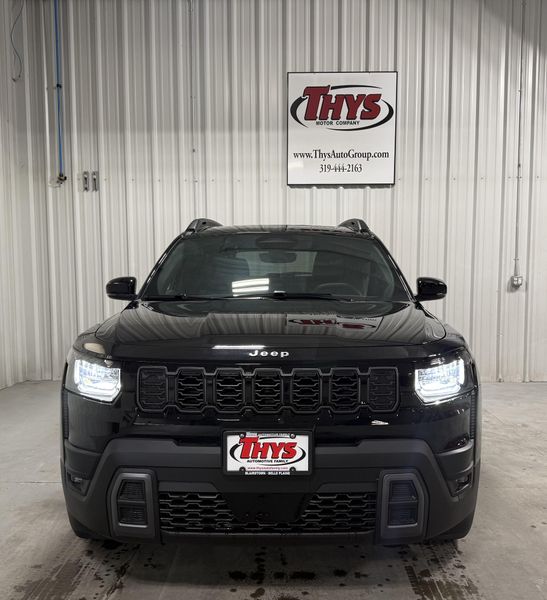 New 2026 Jeep Cherokee Limited 4x4Image 17