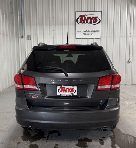 Used 2018 Dodge Journey SEImage 4