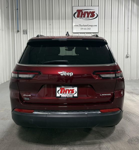Used 2024 Jeep Grand Cherokee L LaredoImage 4