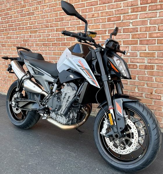 2024 KTM Duke 790Image 2