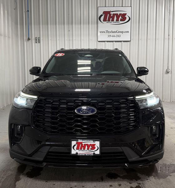 Used 2025 Ford Explorer ST-LineImage 17
