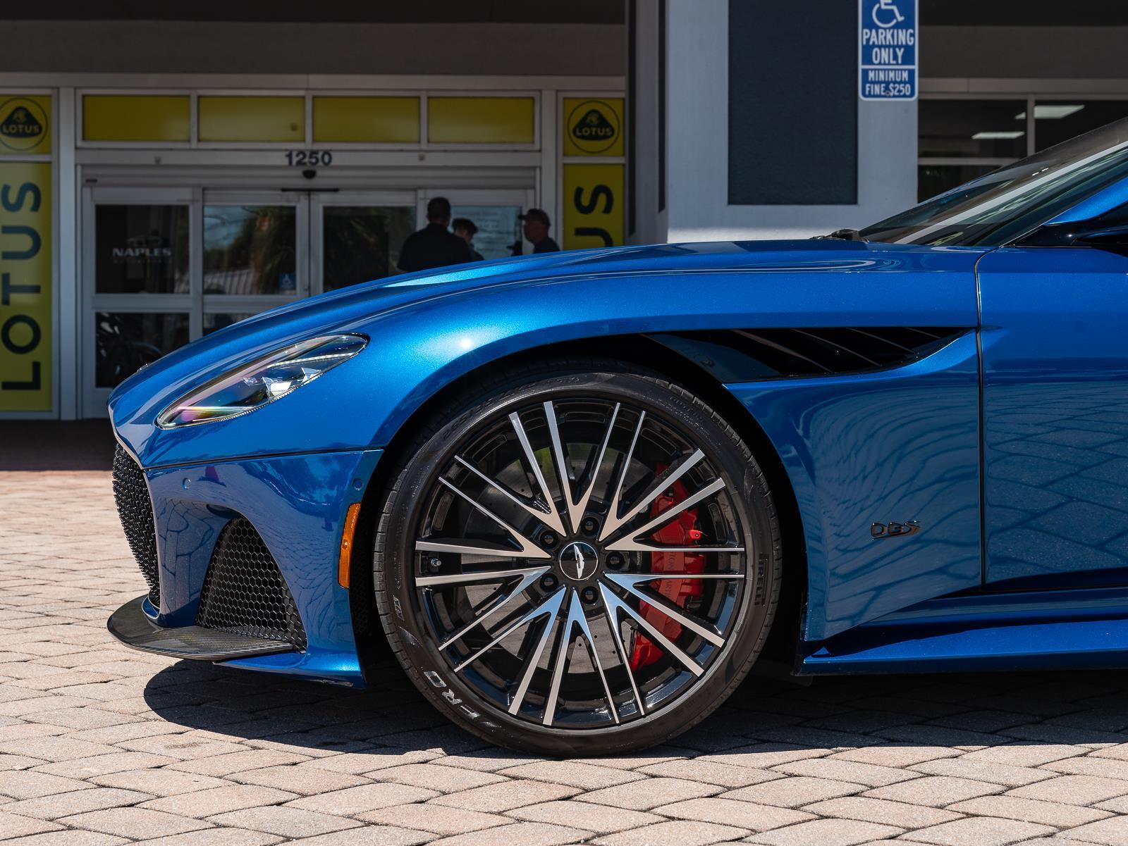 Used 2022 Aston Martin DBS Superleggera