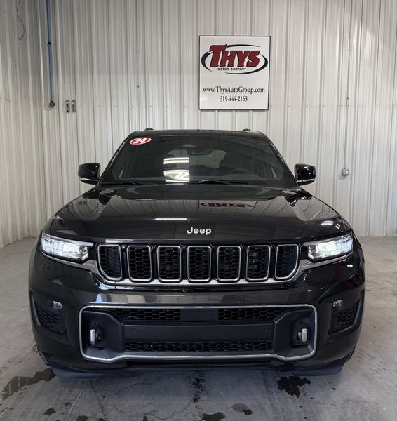 Used 2024 Jeep Grand Cherokee OverlandImage 16