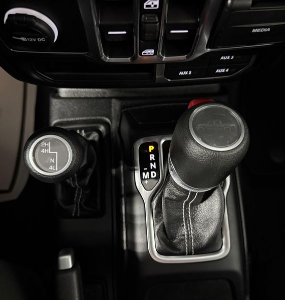 Used 2020 Jeep Gladiator OverlandImage 32