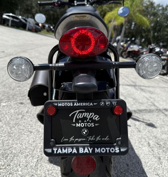 2023 Triumph Bonneville Bobber