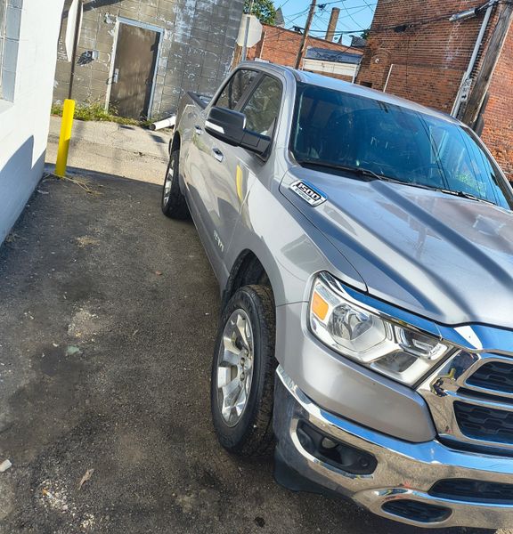 Used 2022 RAM 1500 Image 2