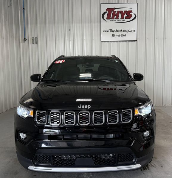 Used 2024 Jeep Compass LimitedImage 18