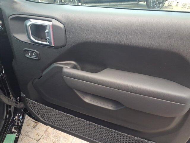 2026 Jeep Wrangler 2-Door Sport - Photo 17