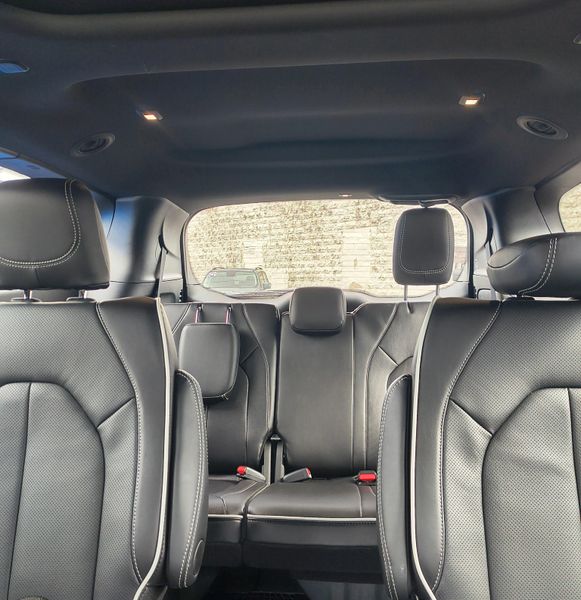 New 2026 Chrysler Pacifica LimitedImage 16