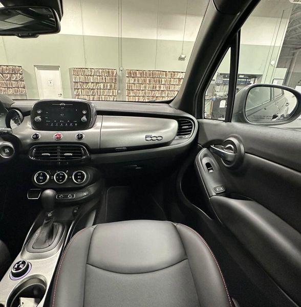 2022 Fiat 500X Sport AWD w/Sunroof in a Nero Cinema (Black Clear Coat) exterior color and Black Heated Seatsinterior. Schmelz Countryside Alfa Romeo (651) 867-3222 schmelzalfaromeo.com 