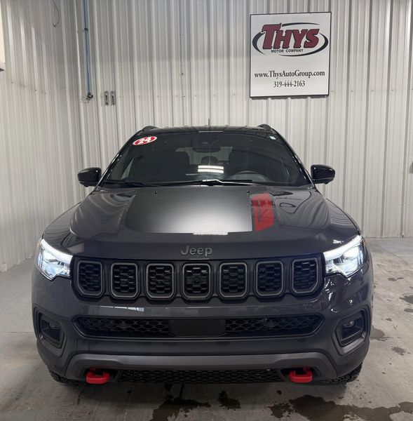 Used 2024 Jeep Compass TrailhawkImage 20