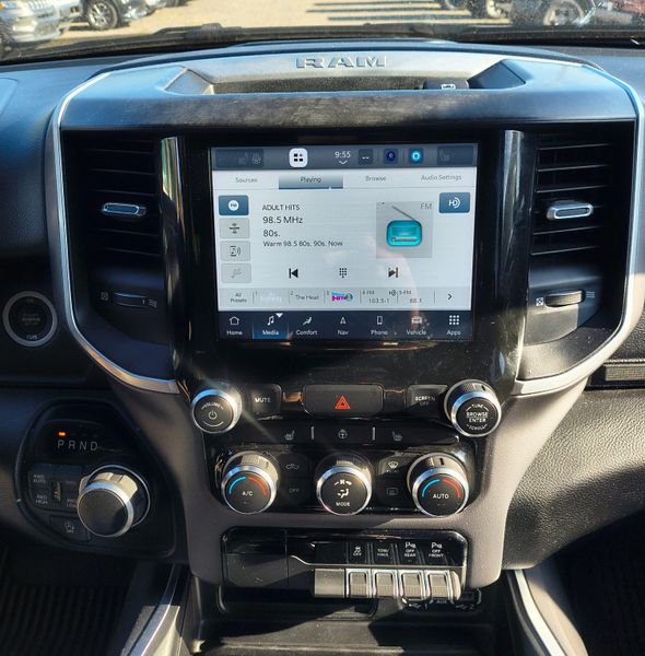 Used 2022 RAM 1500 Image 12