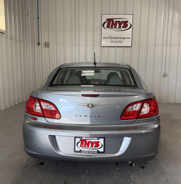 Used 2008 Chrysler Sebring TouringImage 4