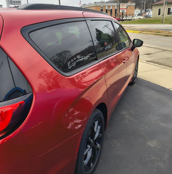 New 2026 Chrysler Pacifica LimitedImage 4