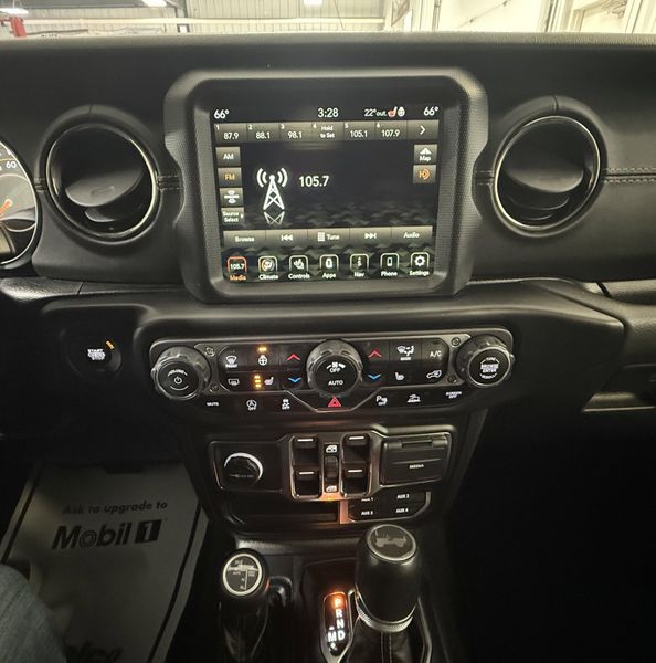 Used 2021 Jeep Wrangler Unlimited Sahara High AltitudeImage 29