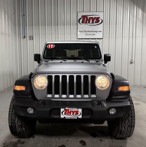 Used 2019 Jeep Wrangler Unlimited SportImage 18