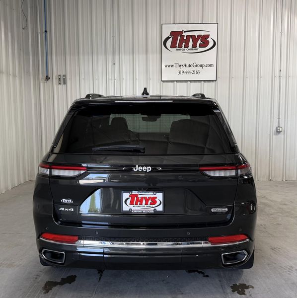 Used 2024 Jeep Grand Cherokee OverlandImage 4