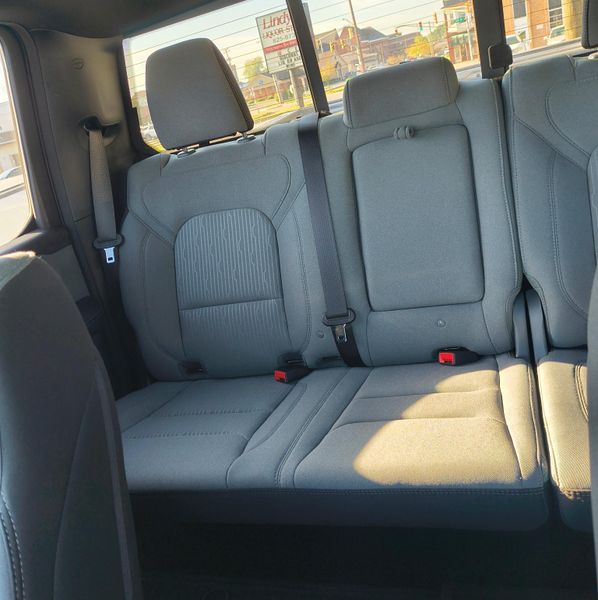 Used 2022 RAM 1500 Image 19