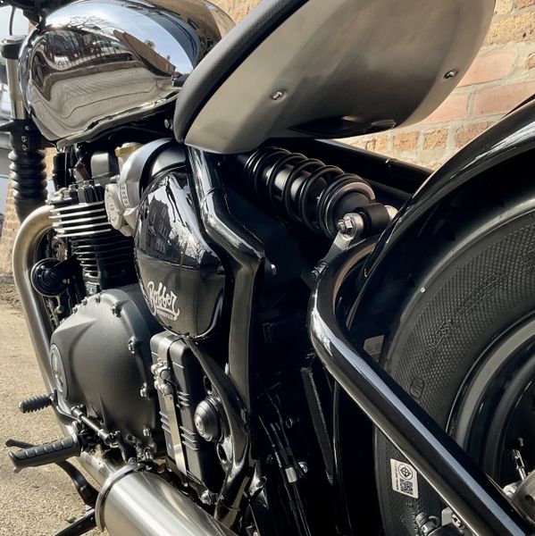 2023 Triumph Bonneville Bobber Chrome EditionImage 8