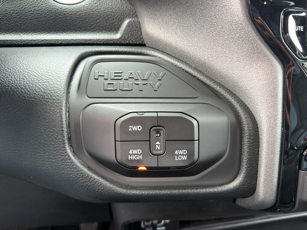 2026 RAM 2500 Tradesman - Photo 10