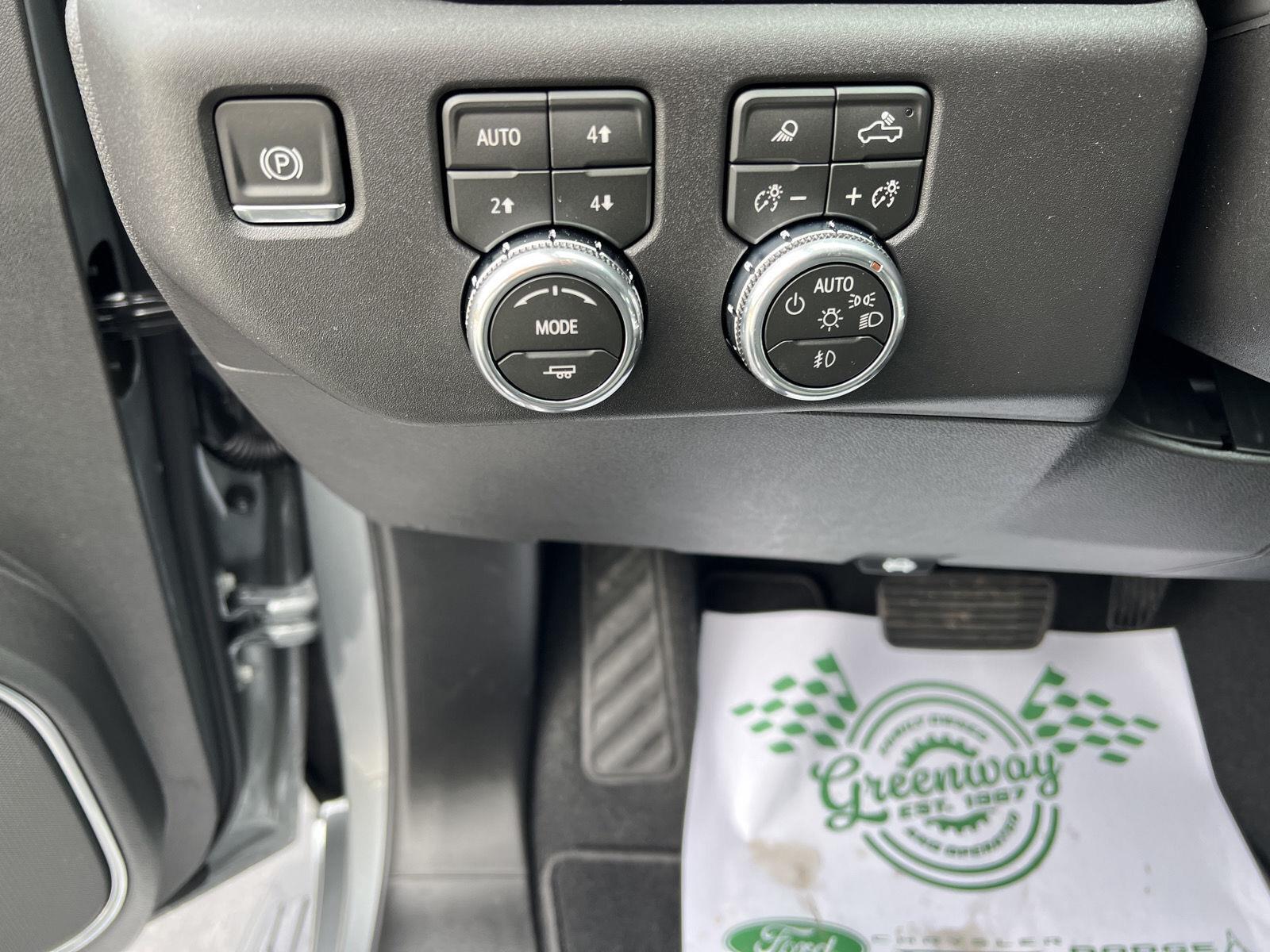 2026 GMC Sierra 1500 SLT - Photo 25