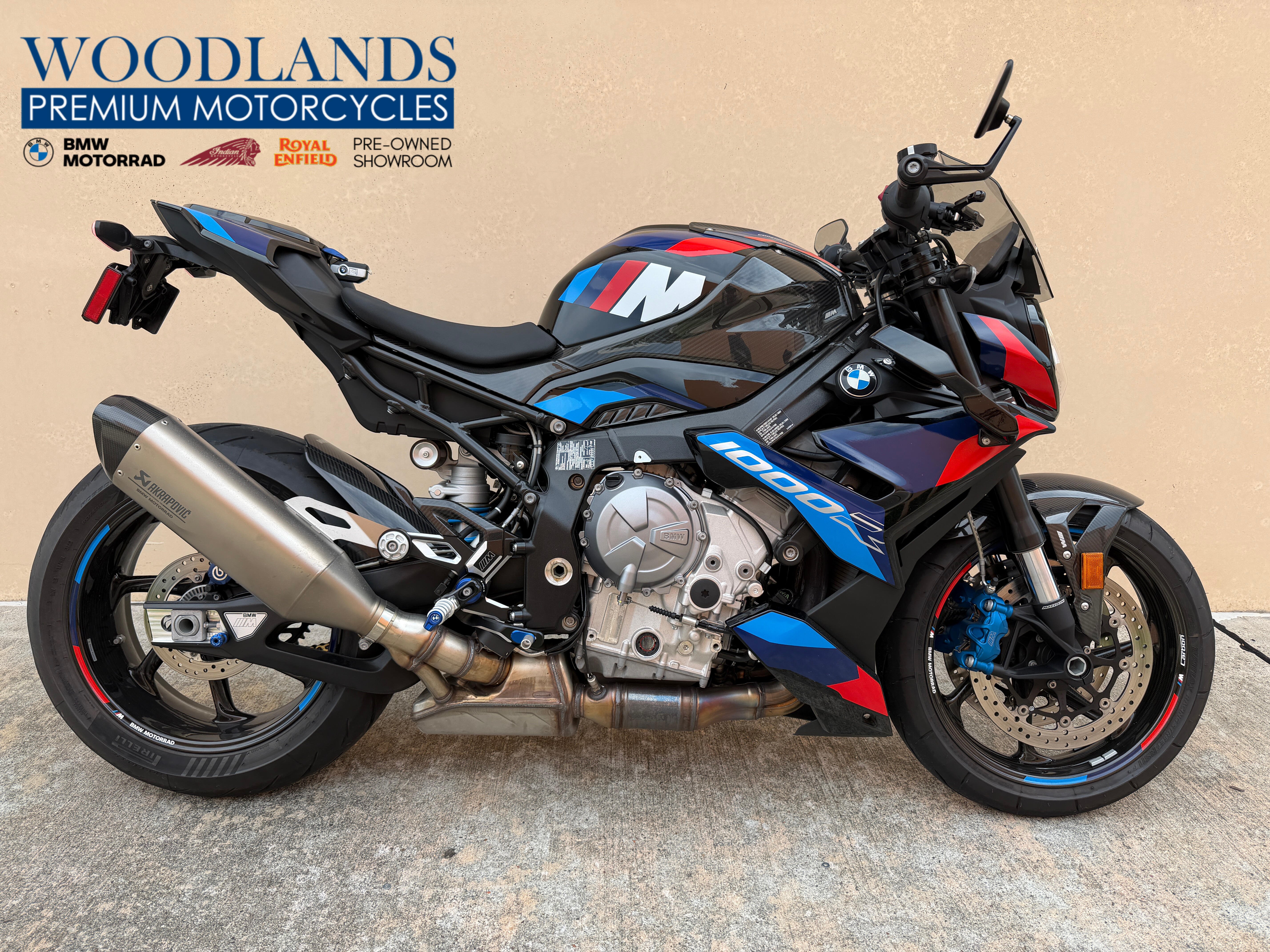 2024 BMW M 1000 R