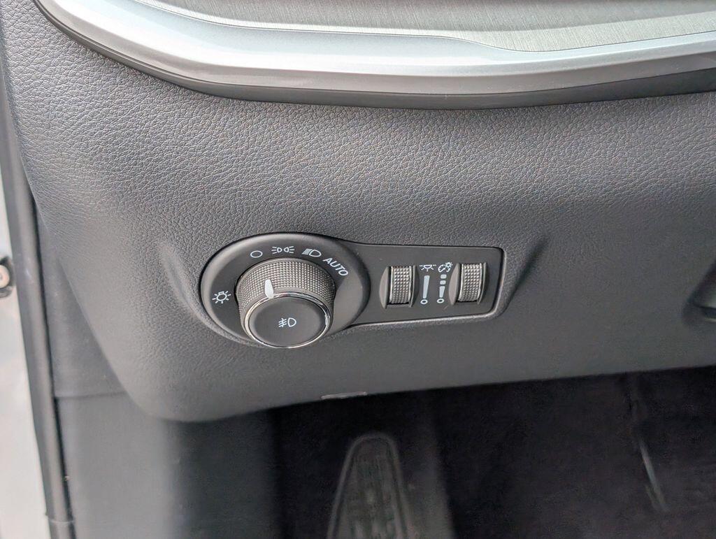 2026 Jeep Compass Limited - Photo 13