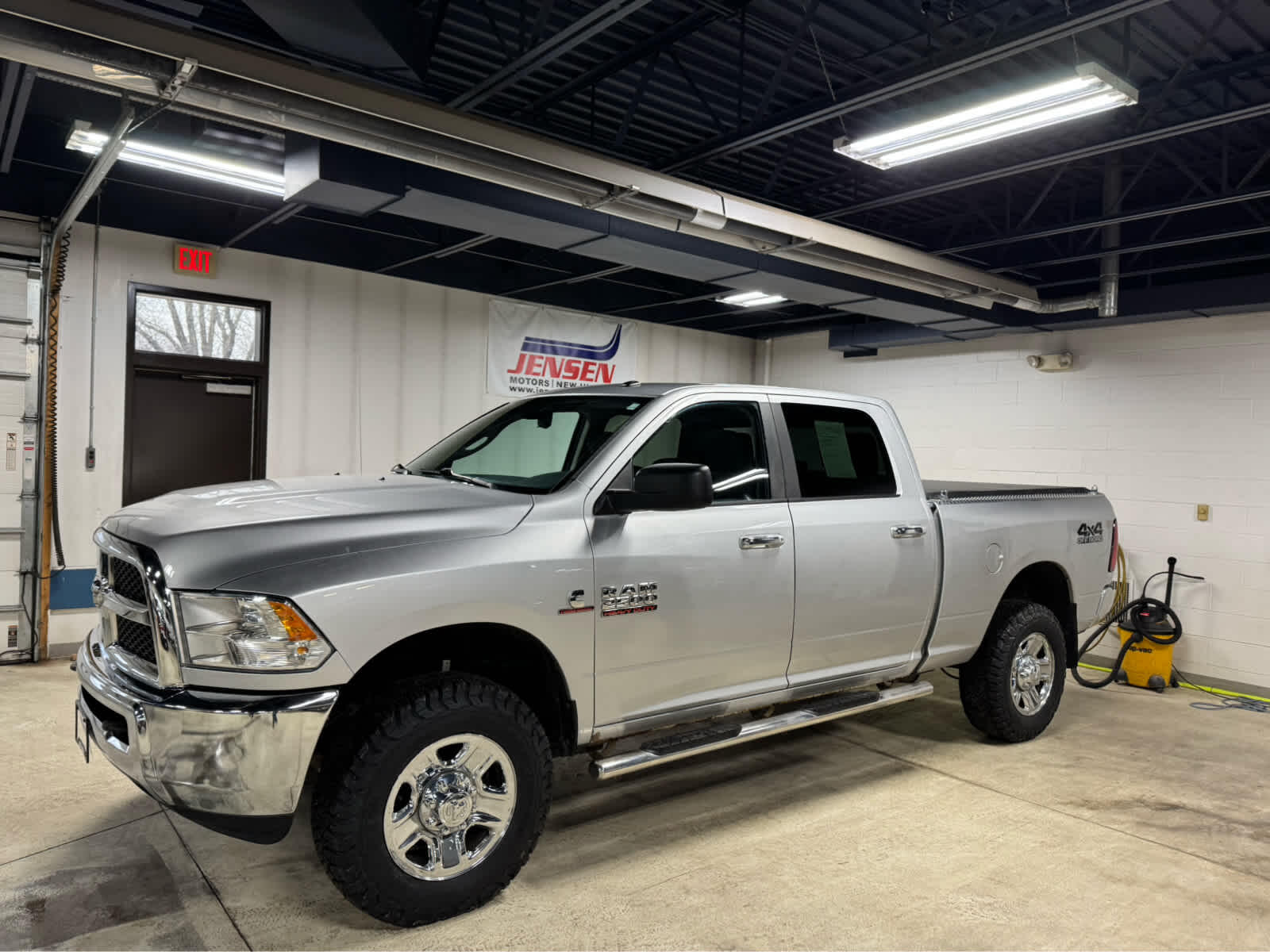 2015 RAM Ram 2500 Pickup SLT's photo