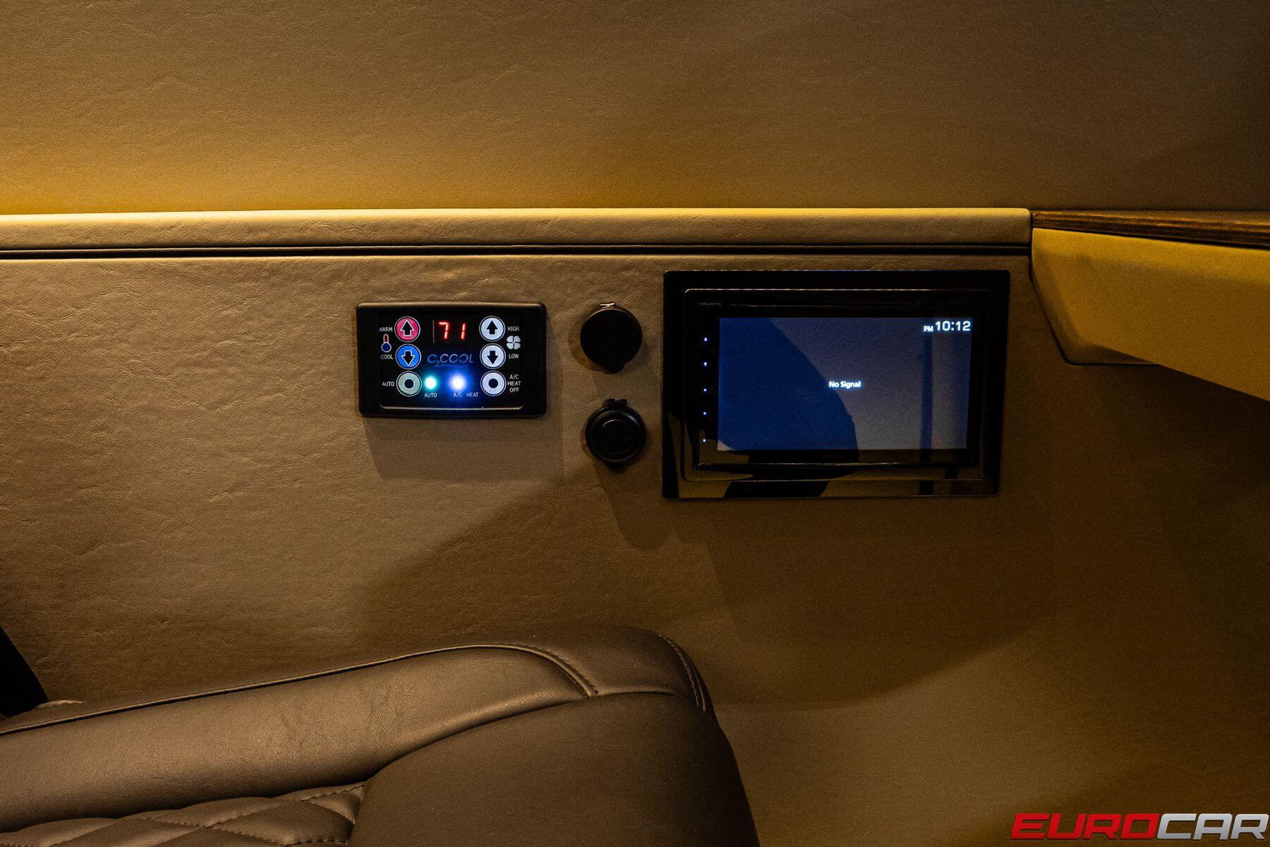 2025 Mercedes-Benz Sprinter 3500 Cargo 170 WB High Roof *KITCHENETTE*Image 54
