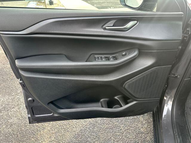 2025 Jeep Grand Cherokee L Altitude - Photo 18