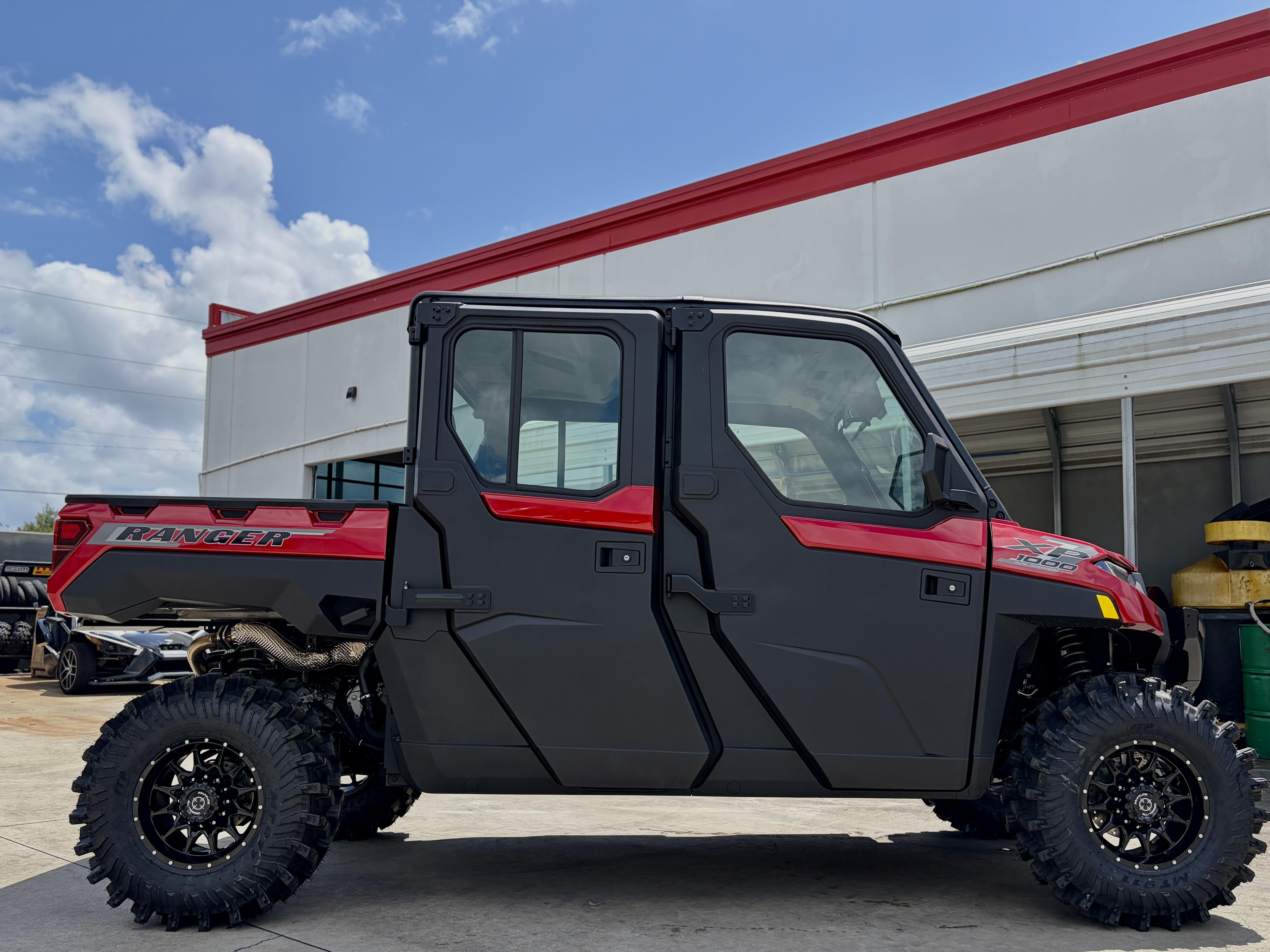 2026 Polaris RGR CREW XP 1000 NS ULTIMATE SUNSET RED Ultimate