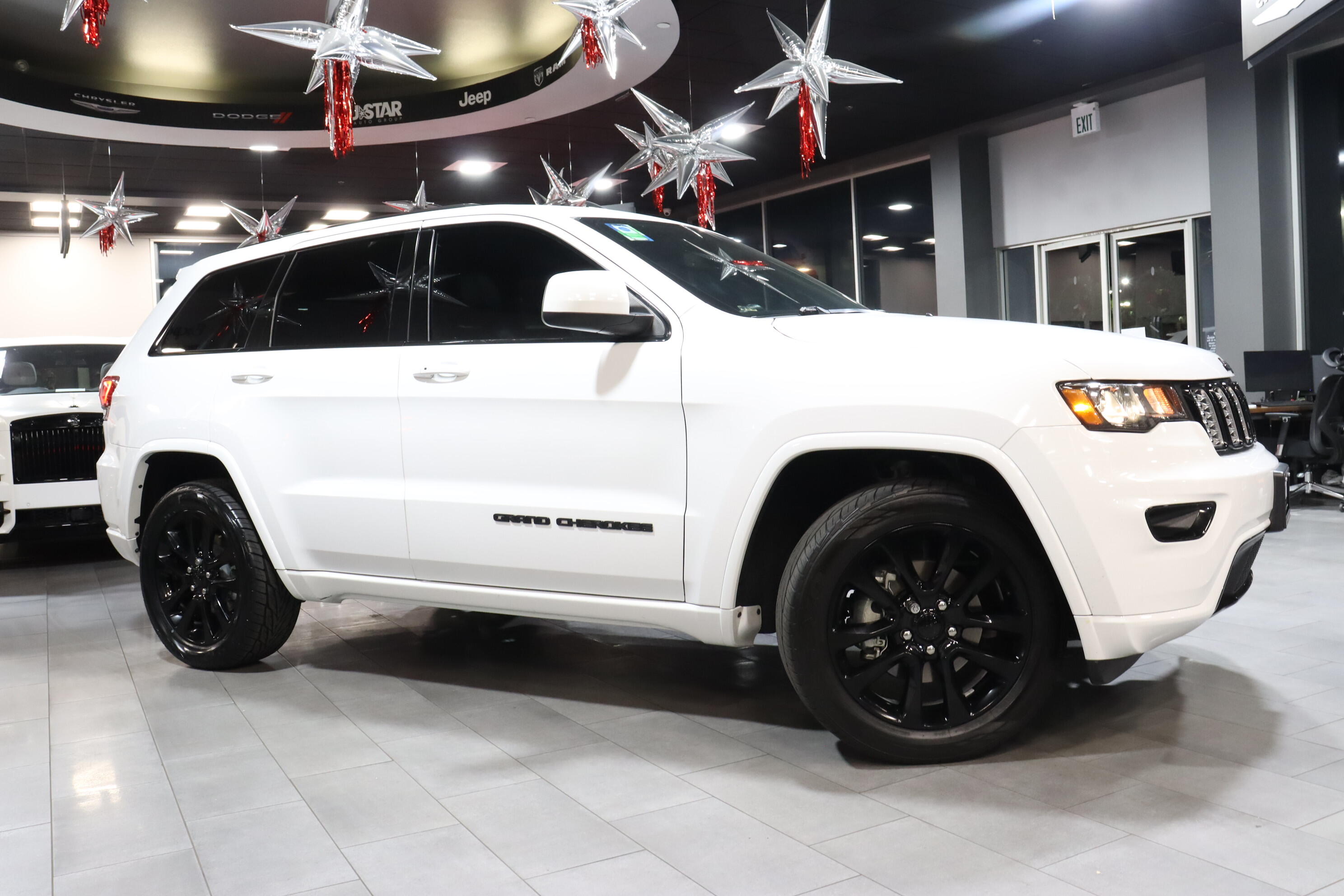 Used 2020 Jeep Grand Cherokee Altitude with VIN 1C4RJEAG0LC256753 for sale in Anaheim, CA