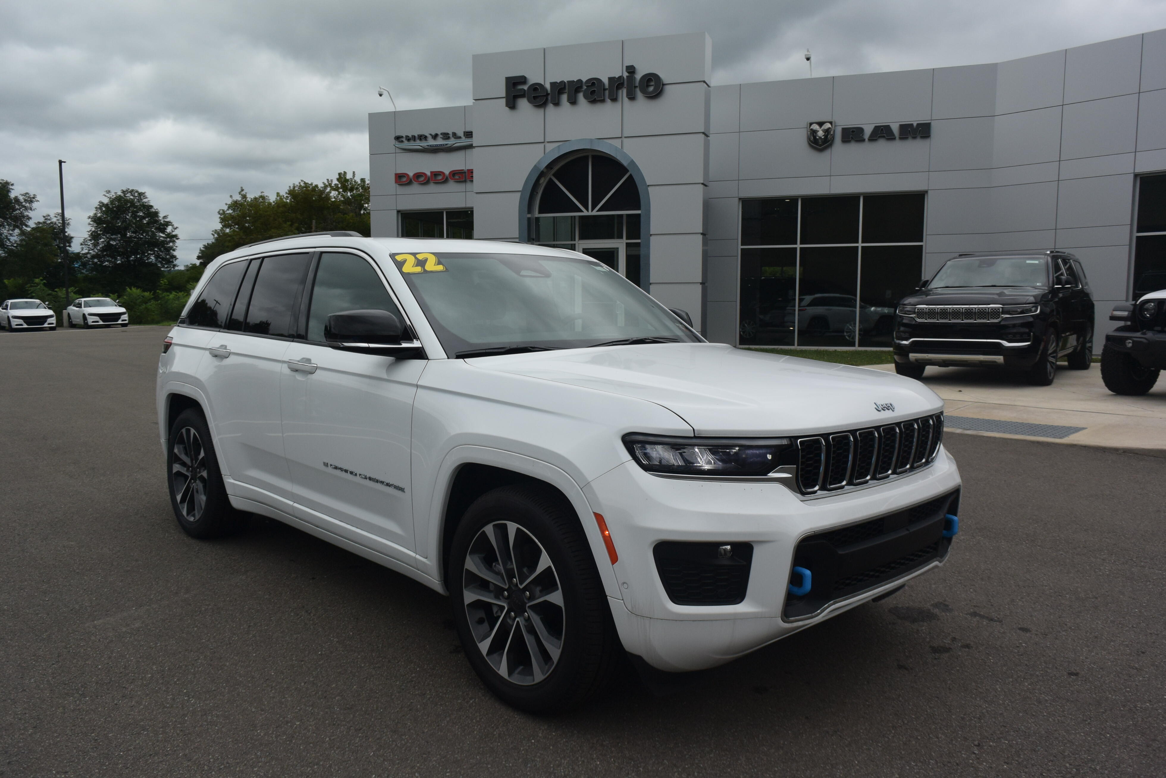 2022 Jeep Grand Cherokee Overland 4xe